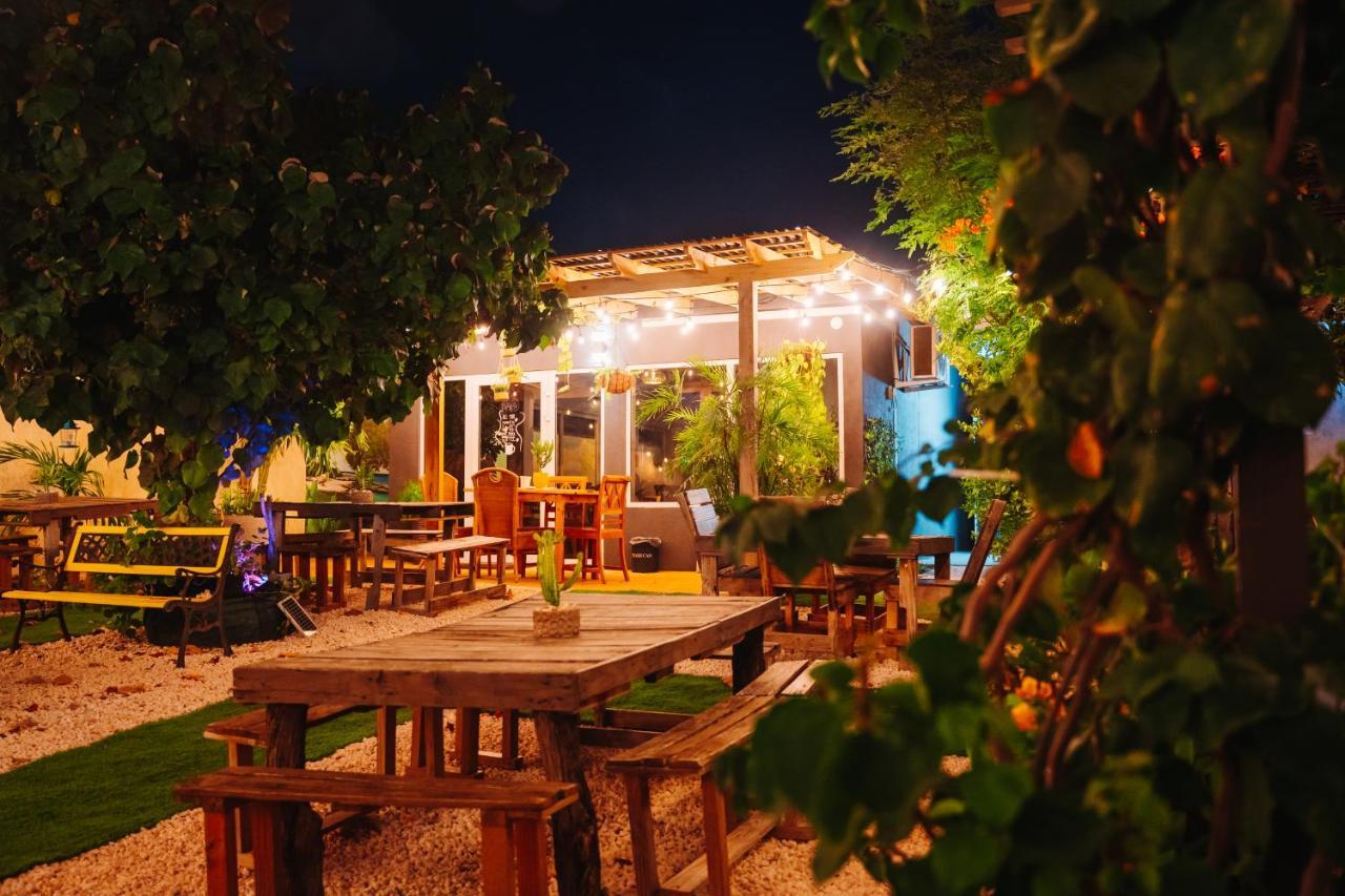 Hotel Rh Boutique Aruba โอรันเยสตัด ภายนอก รูปภาพ